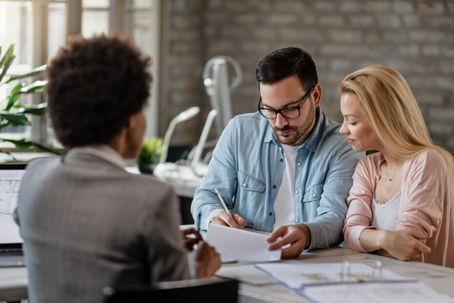 Financial Adviser